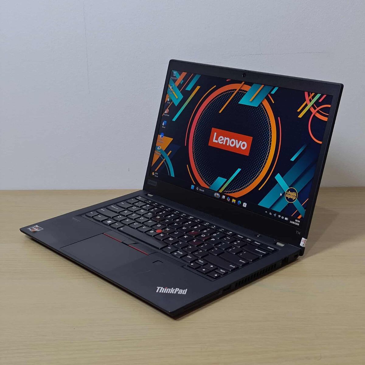 Lenovo Thinkpad T14G2 Kanan Lenovo Thinkpad T14G2 Kanan Butik Laptop